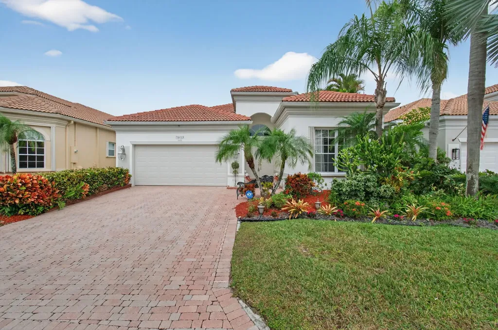 7035 Vivaldi Lane Delray Beach FL 33446