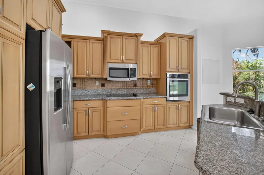 7035 Vivaldi Lane Delray Beach FL 33446