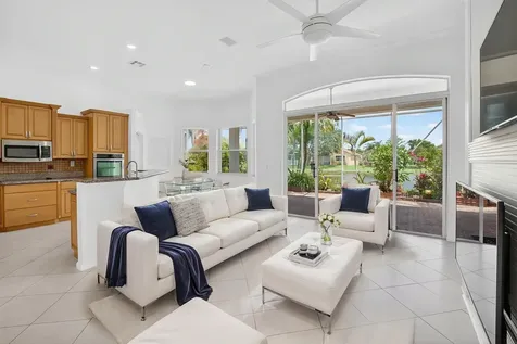 7035 Vivaldi Lane Delray Beach FL 33446