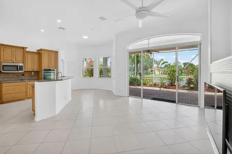 7035 Vivaldi Lane Delray Beach FL 33446