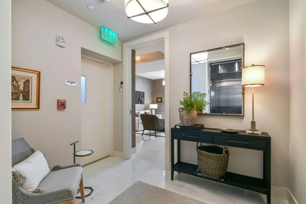 1 Water Club Way North Palm Beach FL 33408