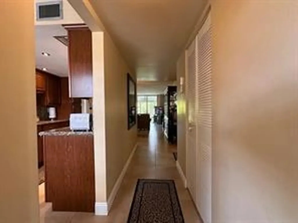 3099 NW 48th Avenue Lauderdale Lakes FL 33313