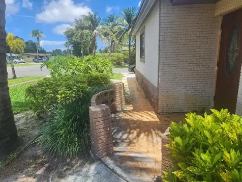3300 NW 41st Street Lauderdale Lakes FL 33309