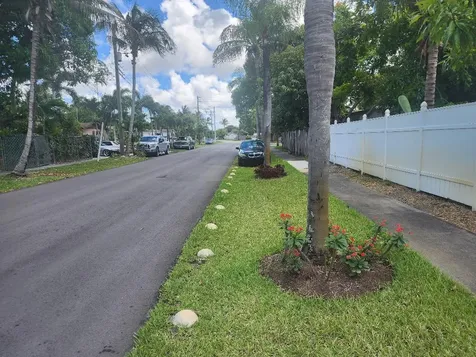 3300 NW 41st Street Lauderdale Lakes FL 33309