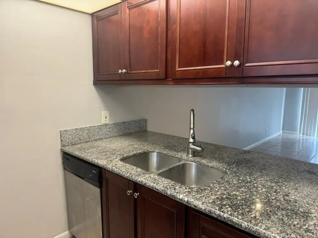 3211 NW 103rd Terrace Coral Springs FL 33065