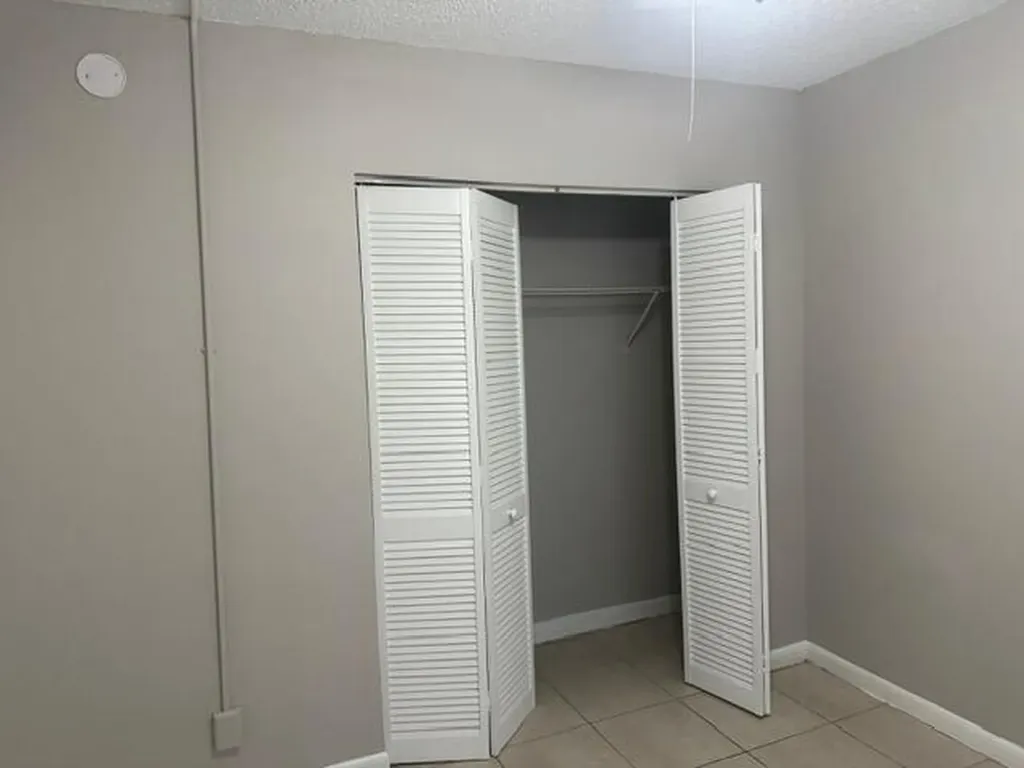 3211 NW 103rd Terrace Coral Springs FL 33065