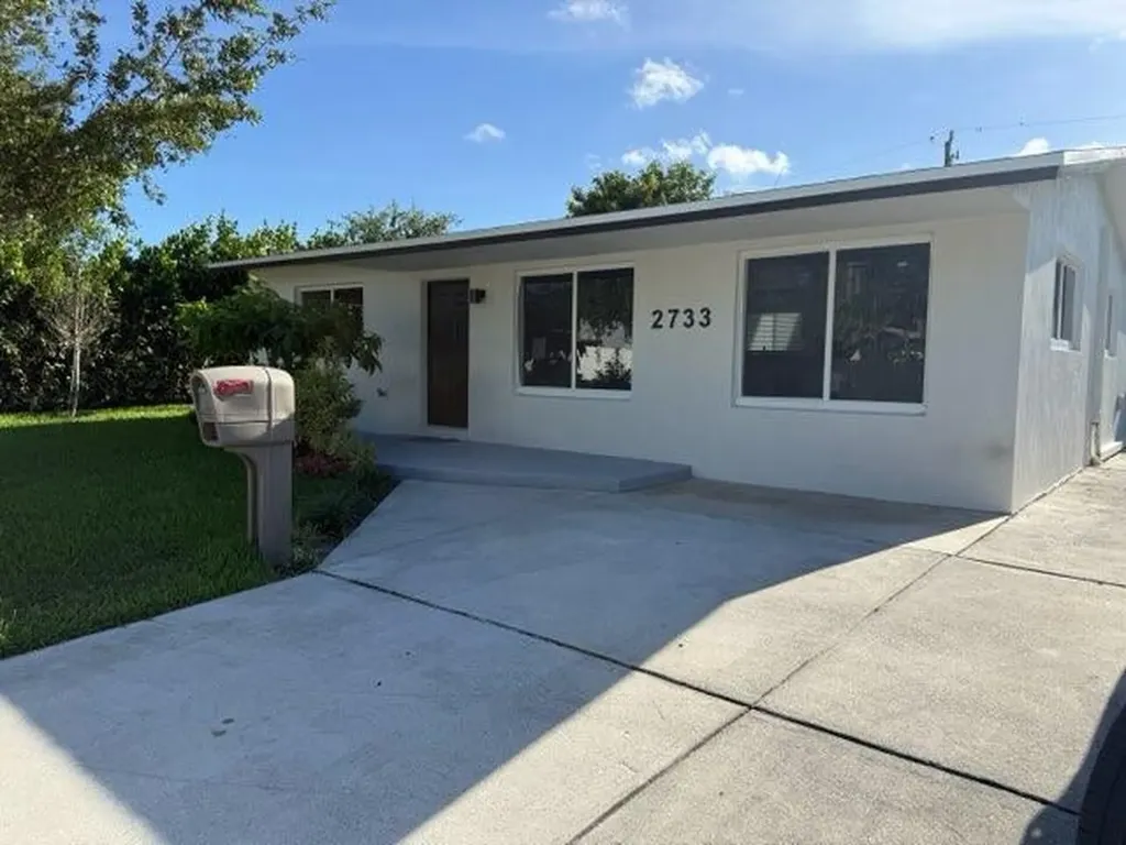 2733 NE 6th Avenue Wilton Manors FL 33334