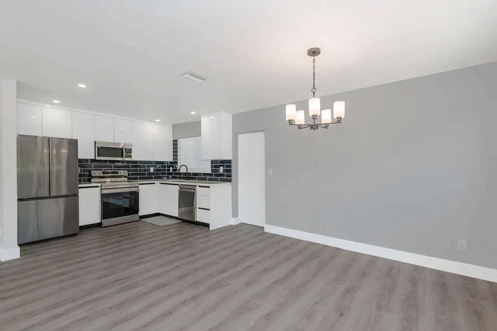 2733 NE 6th Avenue Wilton Manors FL 33334