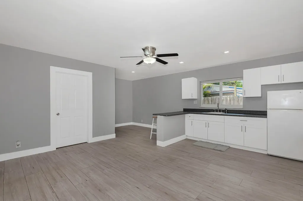 2733 NE 6th Avenue Wilton Manors FL 33334
