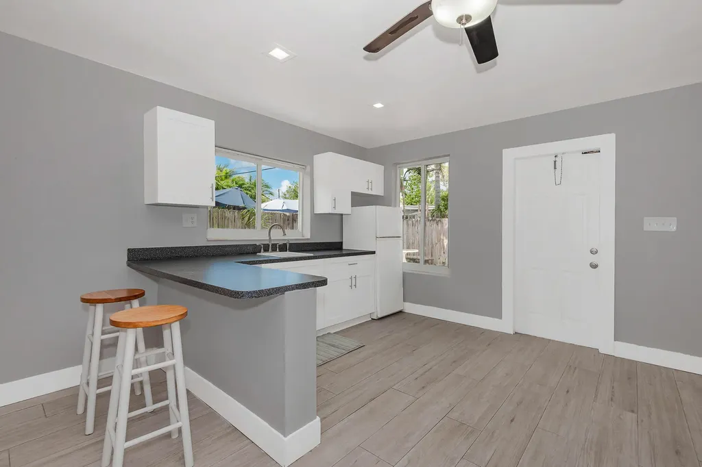 2733 NE 6th Avenue Wilton Manors FL 33334