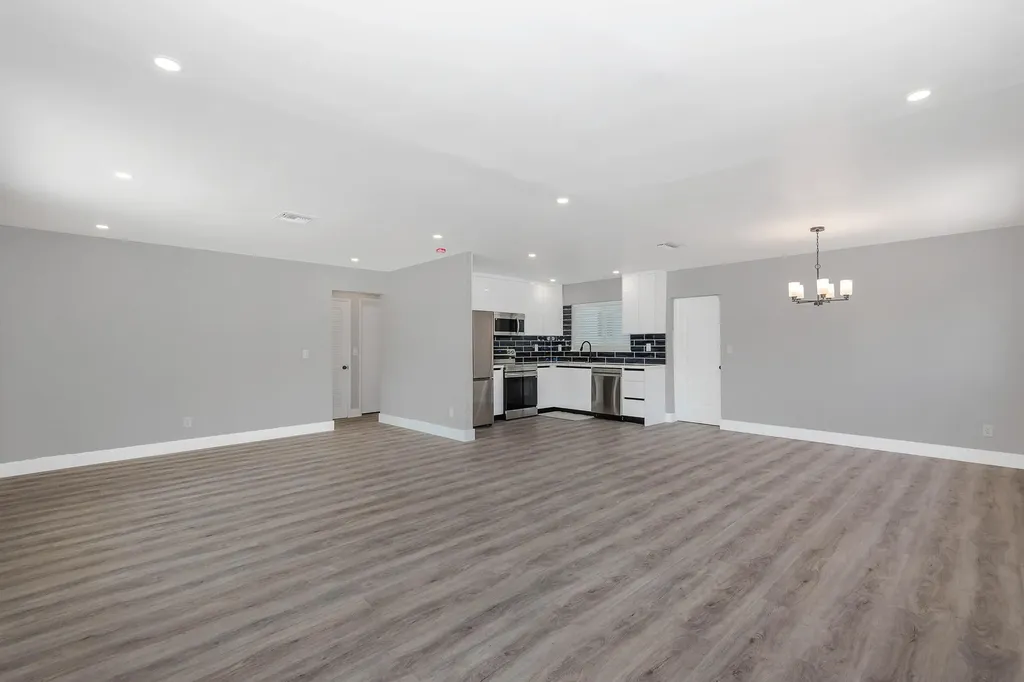 2733 NE 6th Avenue Wilton Manors FL 33334