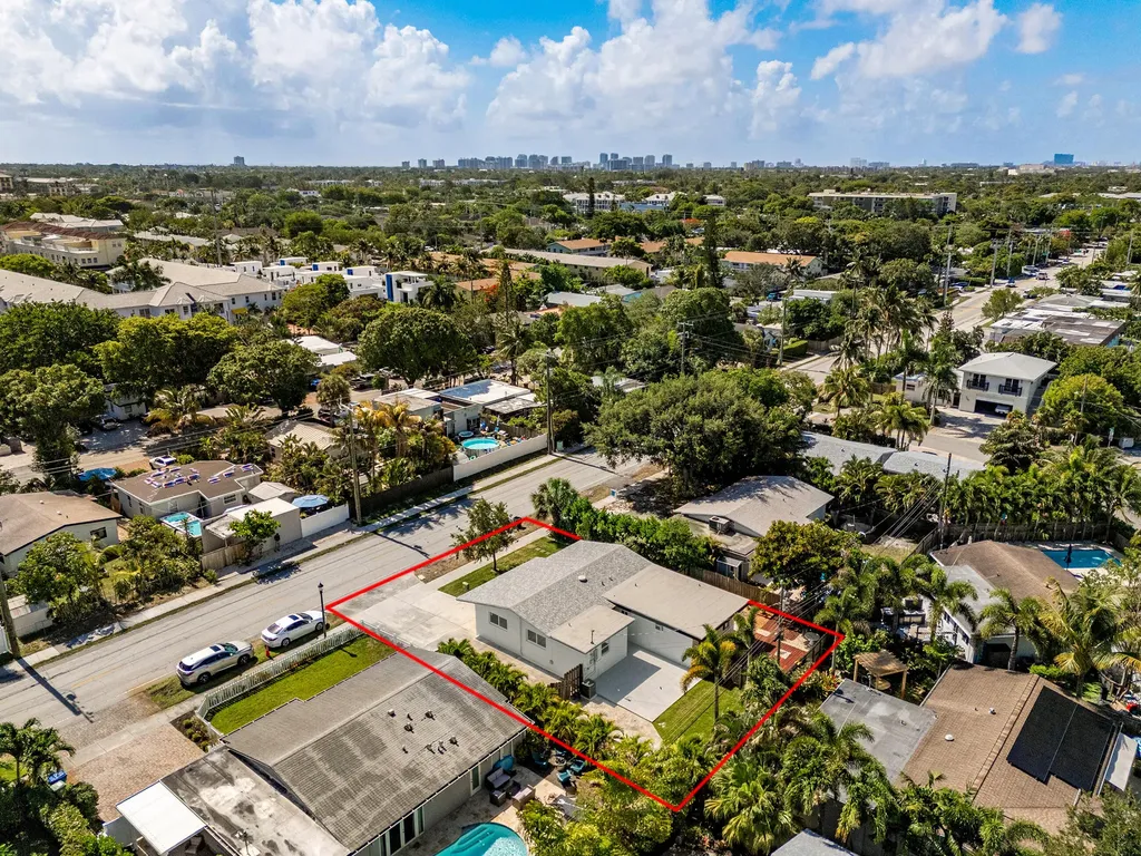 2733 NE 6th Avenue Wilton Manors FL 33334