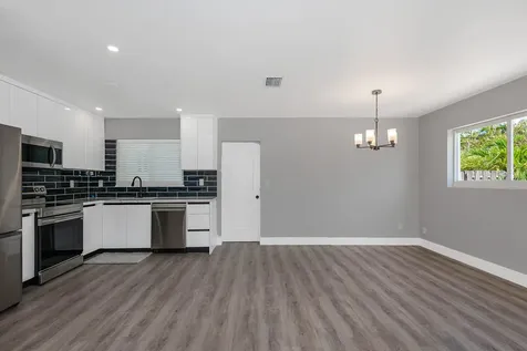 2733 NE 6th Avenue Wilton Manors FL 33334