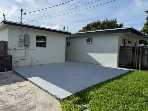 2733 NE 6th Avenue Wilton Manors FL 33334