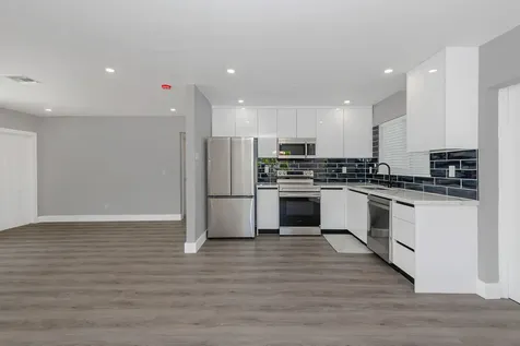 2733 NE 6th Avenue Wilton Manors FL 33334
