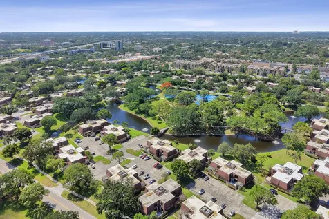 1126 11th Lane Palm Beach Gardens FL 33418