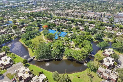 1126 11th Lane Palm Beach Gardens FL 33418