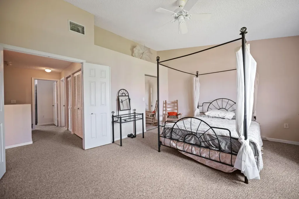 2481 NW 98th Lane Sunrise FL 33322