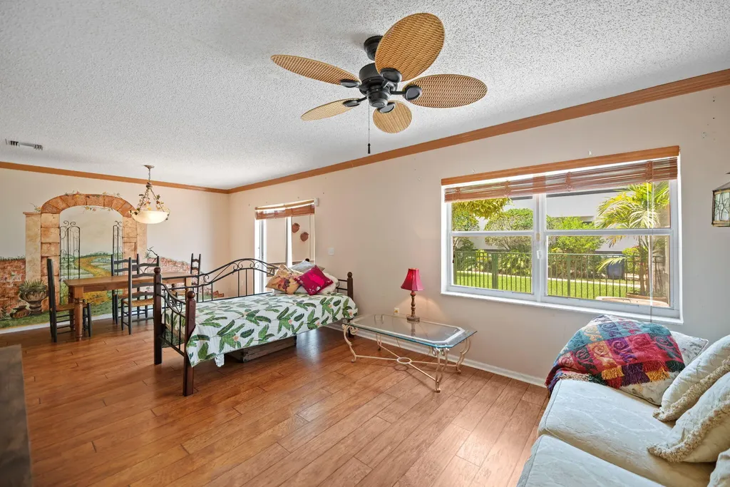 2481 NW 98th Lane Sunrise FL 33322