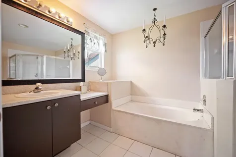 2481 NW 98th Lane Sunrise FL 33322