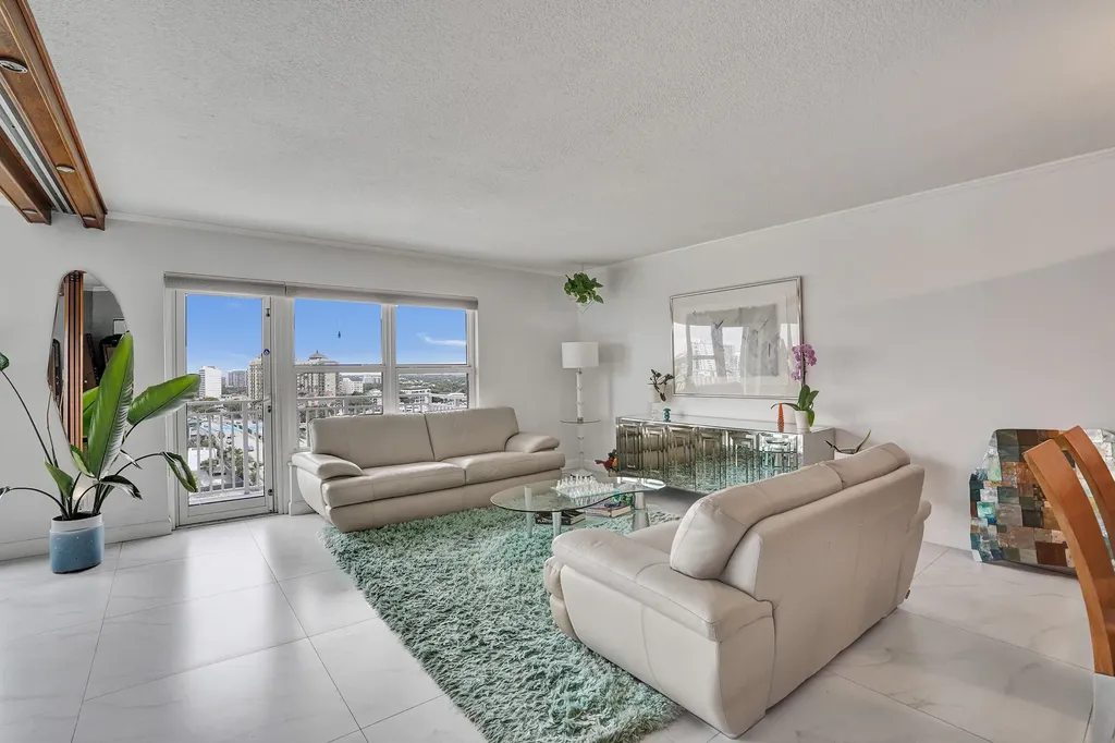 3000 E Sunrise Boulevard Fort Lauderdale FL 33304