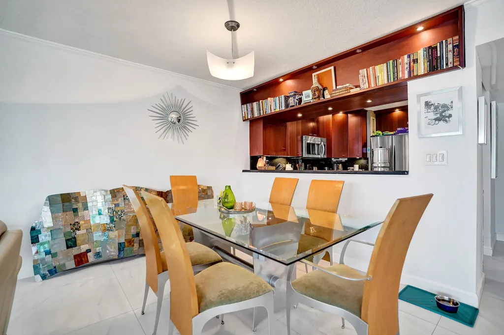 3000 E Sunrise Boulevard Fort Lauderdale FL 33304