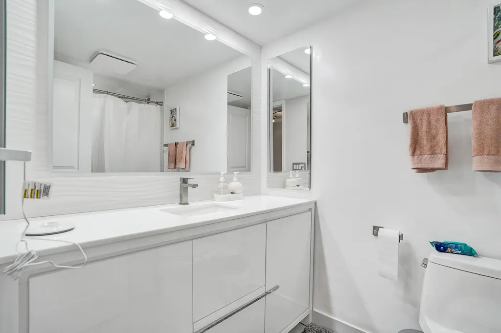 3000 E Sunrise Boulevard Fort Lauderdale FL 33304