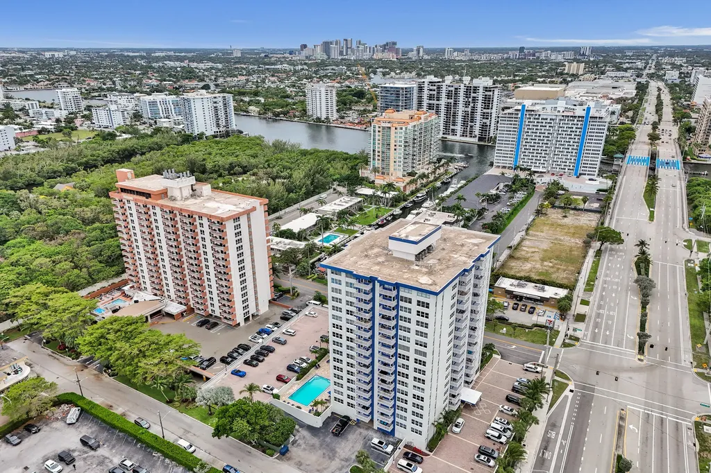 3000 E Sunrise Boulevard Fort Lauderdale FL 33304