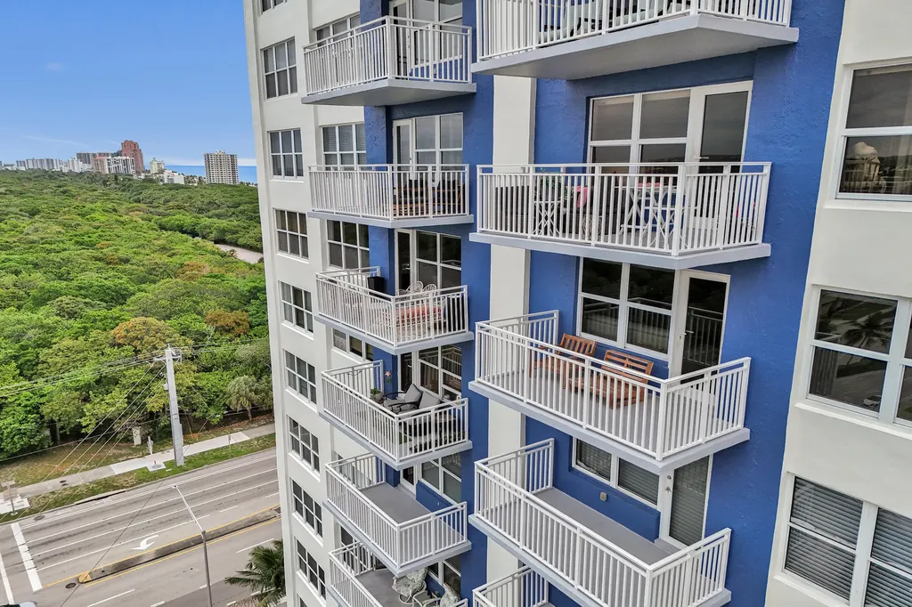 3000 E Sunrise Boulevard Fort Lauderdale FL 33304