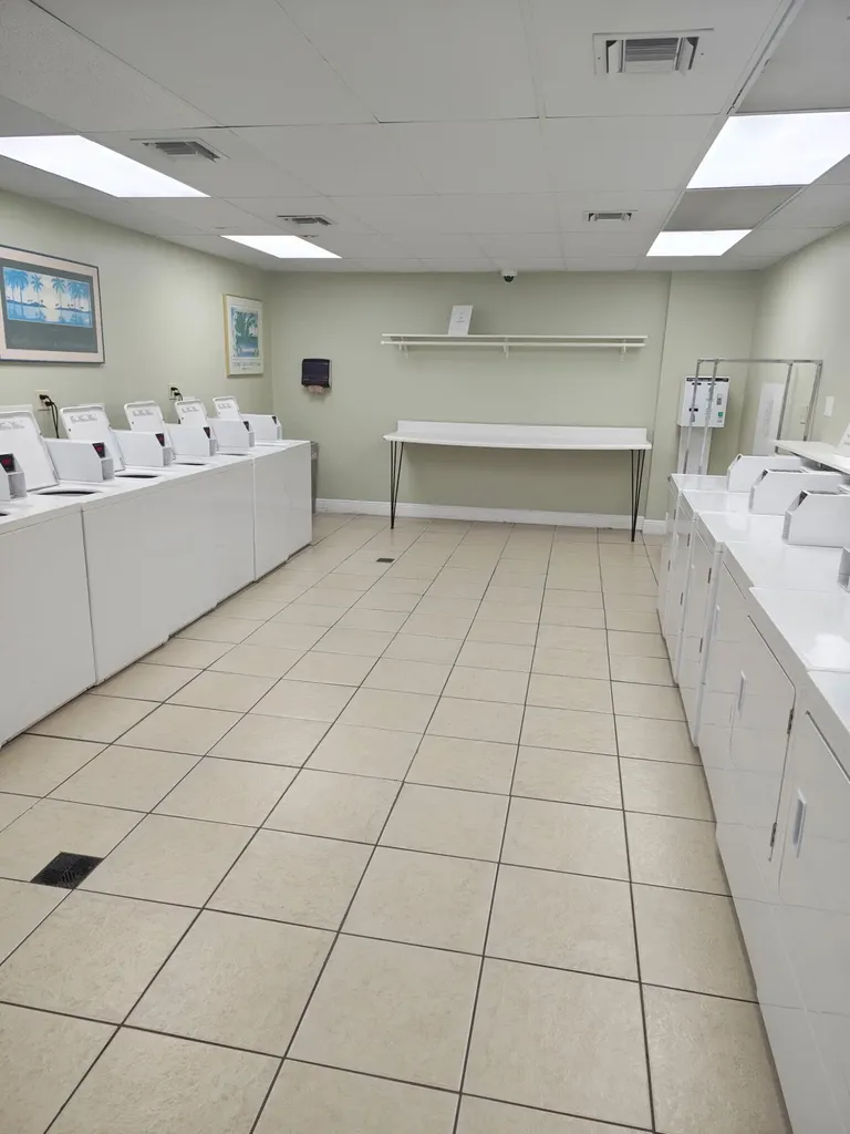 3000 E Sunrise Boulevard Fort Lauderdale FL 33304