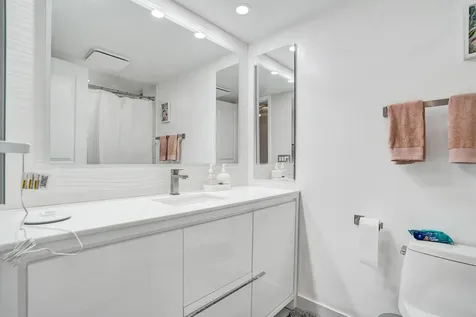 3000 E Sunrise Boulevard Fort Lauderdale FL 33304