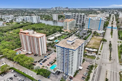 3000 E Sunrise Boulevard Fort Lauderdale FL 33304