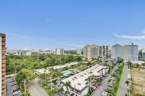 3000 E Sunrise Boulevard Fort Lauderdale FL 33304