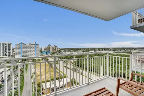 3000 E Sunrise Boulevard Fort Lauderdale FL 33304