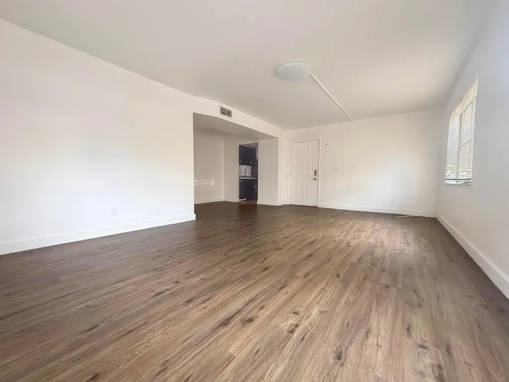 4163 NW 114th Terrace Coral Springs FL 33065