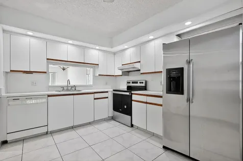 12500 SW 6th Street Pembroke Pines FL 33027