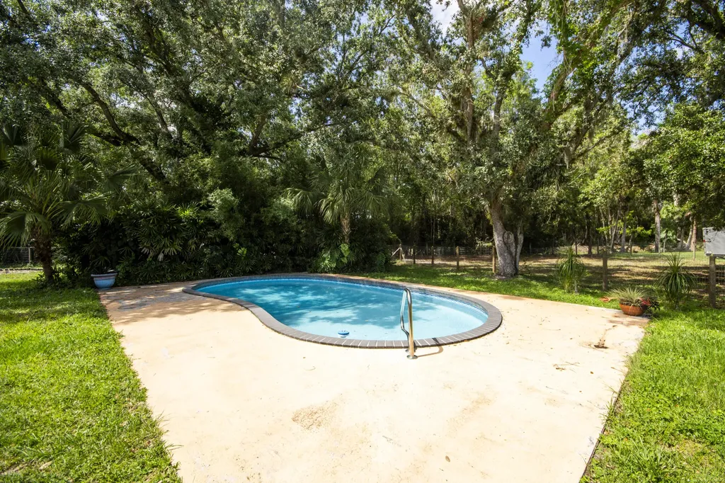11065 164th Court N Jupiter FL 33478