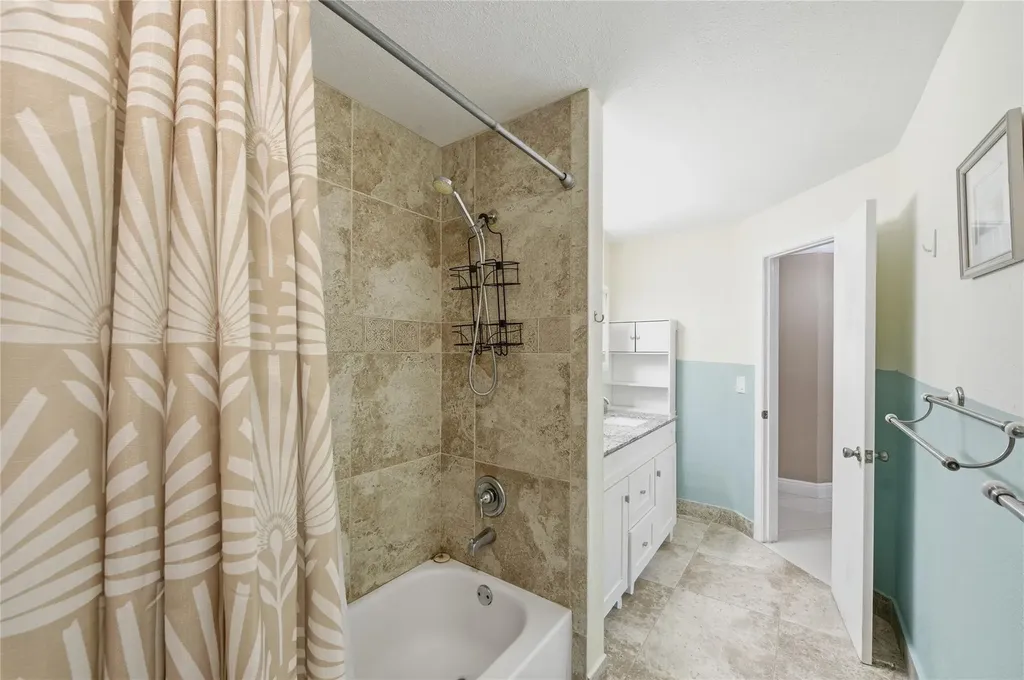 10949 NW 1st Manor Coral Springs FL 33071