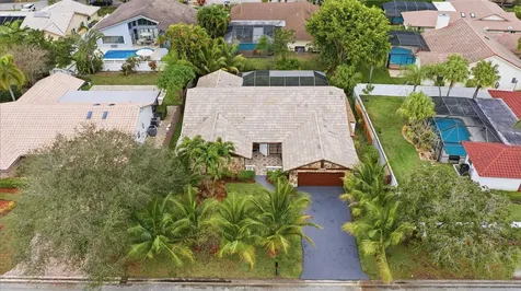 10949 NW 1st Manor Coral Springs FL 33071