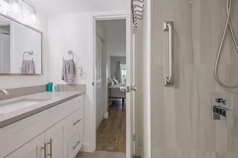 3661 Via Poinciana Greenacres FL 33467
