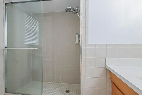 3661 Via Poinciana Greenacres FL 33467