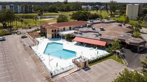 3661 Via Poinciana Greenacres FL 33467