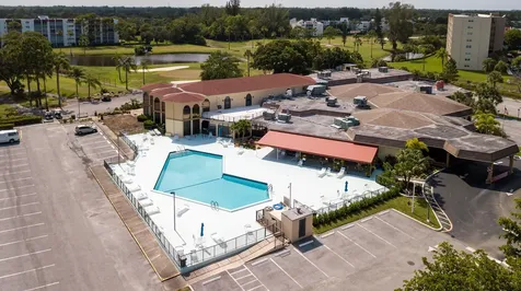 3661 Via Poinciana Greenacres FL 33467