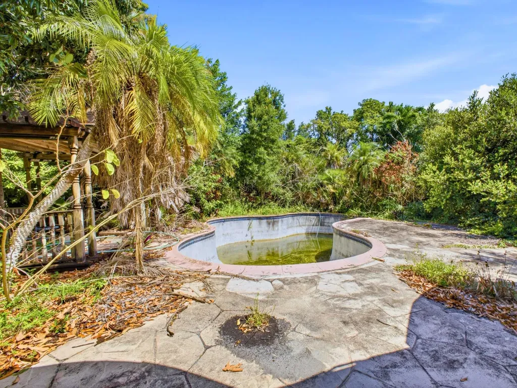 10325 NW 42nd Drive Coral Springs FL 33065