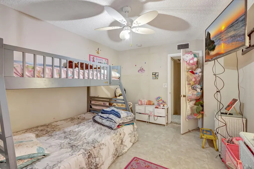 5852 SE Riverboat Drive Stuart FL 34997
