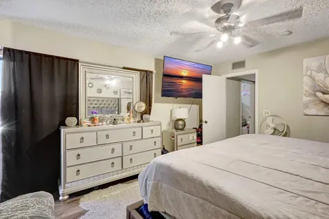 5852 SE Riverboat Drive Stuart FL 34997