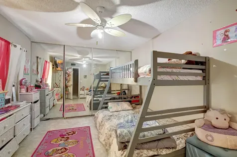 5852 SE Riverboat Drive Stuart FL 34997