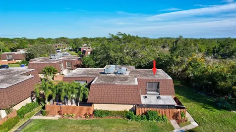 5852 SE Riverboat Drive Stuart FL 34997