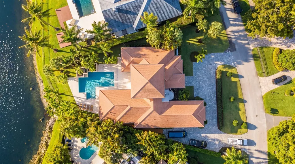 2432 Golf Brook Drive Wellington FL 33414