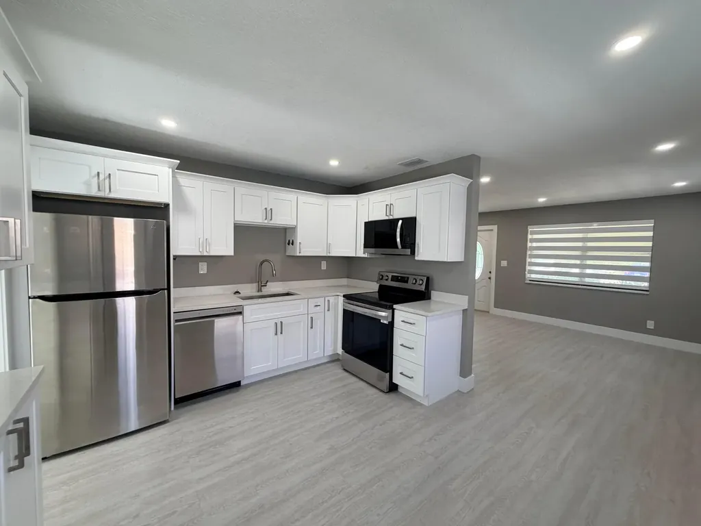 827 Franklin Road West Palm Beach FL 33405